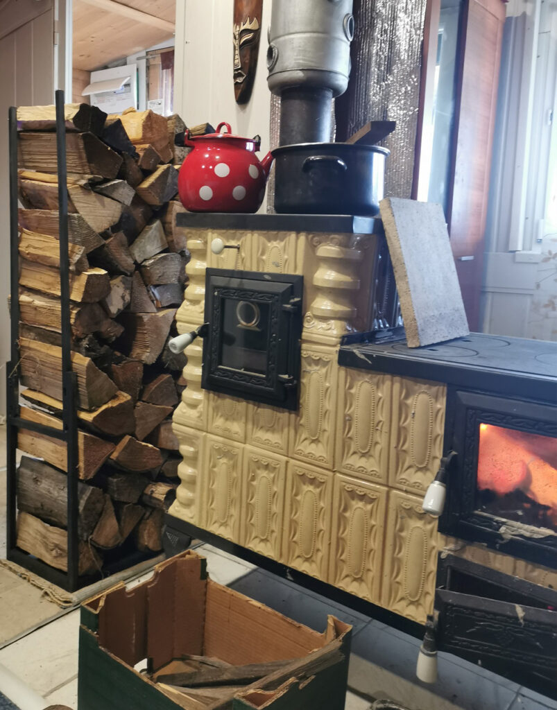 kamna-sporaky-pece-piece-koza-Sucansky-23-803x1024